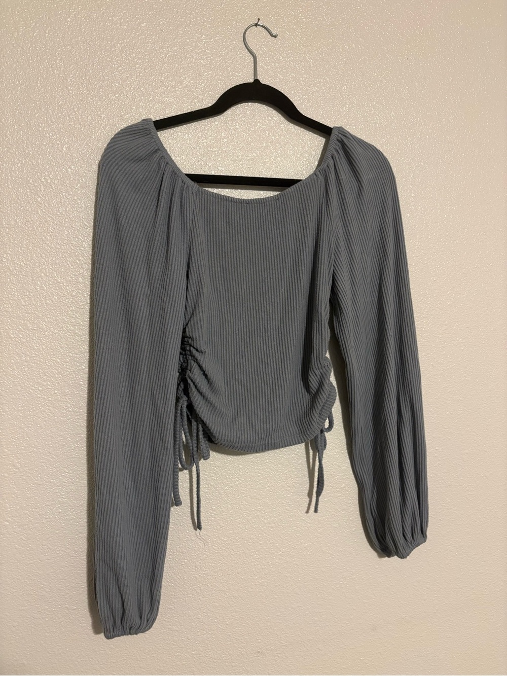 Love Tree Ribbed Ruched crop top long sleeve - Picture 3 of 4